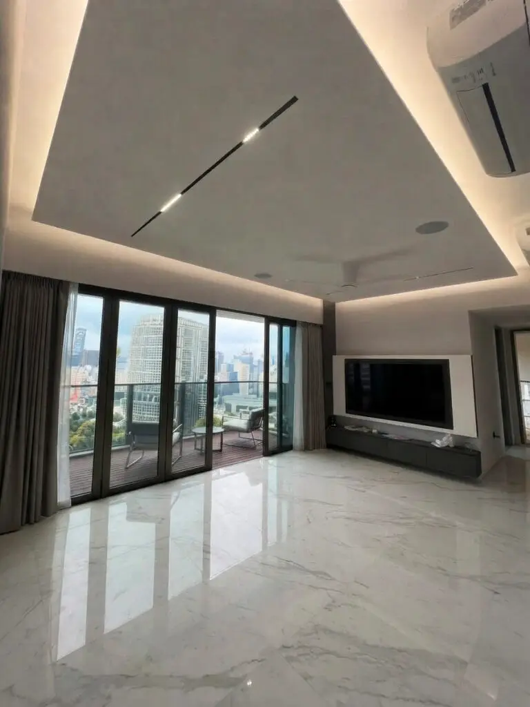 Home 16 Landmark condo Living room ultra thin edge dustless covelight